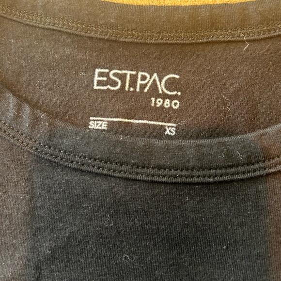 PacSun Black Long Sleeve Crop Top with criss cross front Size XS​ - Picture 3 of 4